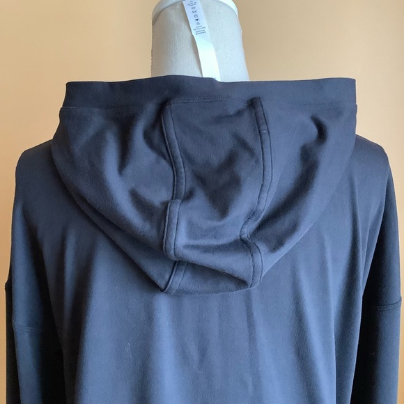 LULULEMON Black Extra Mile Hoodie Size 8 - Picture 6 of 11